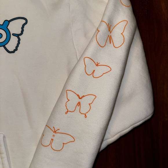 Fall 2023 ~ PELOTON x BRITTANY ALLEN White Hoodie Sweatshirt - Size LARGE - Picture 4 of 7